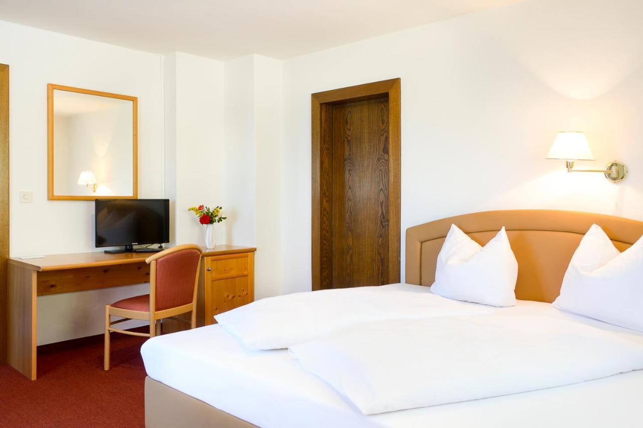 Ferienhotel Elvira เทียร์ซี ภายนอก รูปภาพ